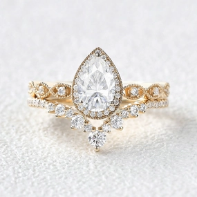 Vibrant Highlight Vintage Pear Shaped Moissanite Yellow Gold Ring Set 2pcs