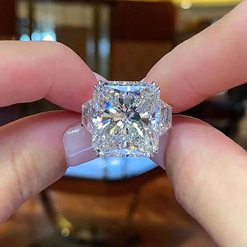 Louily Luxurious 12Ct Crushed Ice Hybrid Radiant Cut Three Stone Engagement Ring Finest Highlight Everyday Match
