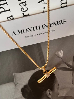 Balance Beam T-Bar Necklace with Zircon Stylish Present Active Lifestyle