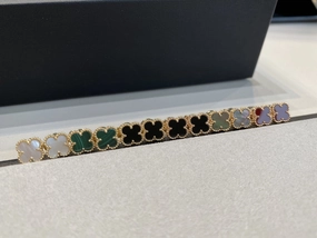 Matte Accent Rosalee Gold Clover Earrings