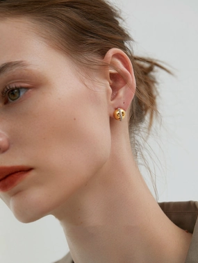 Refined Style Futuristic Trinket Saga Sparkling Planet Stud Earrings