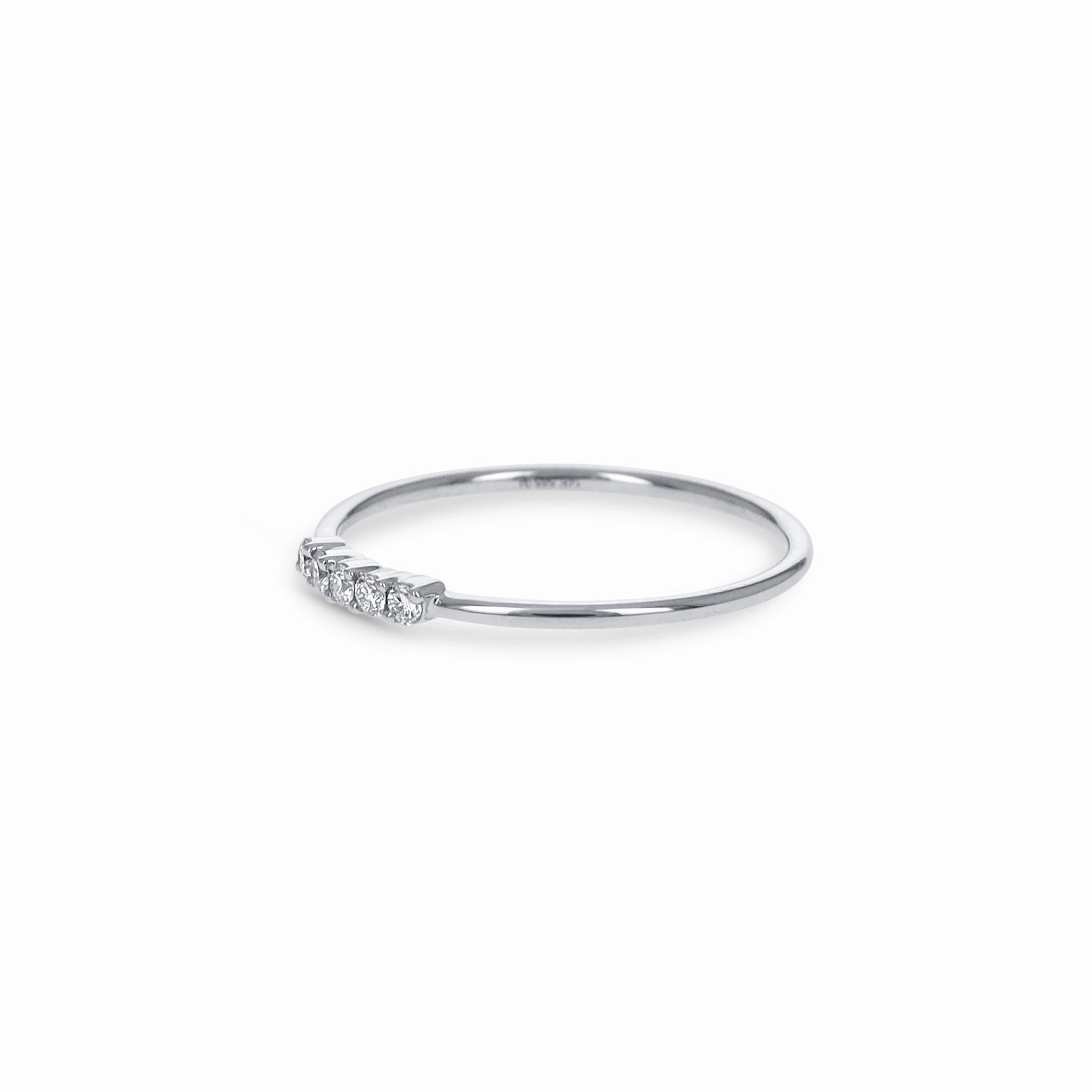 Urban Touch Glam Night Petite White Gold Diamond Ring