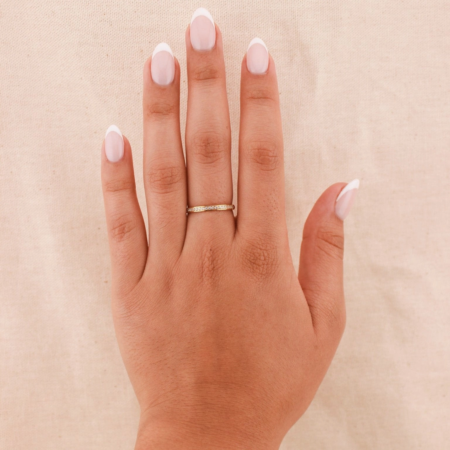 standard size Sturdy Embellishment ELITE CZ DIAMOND RING