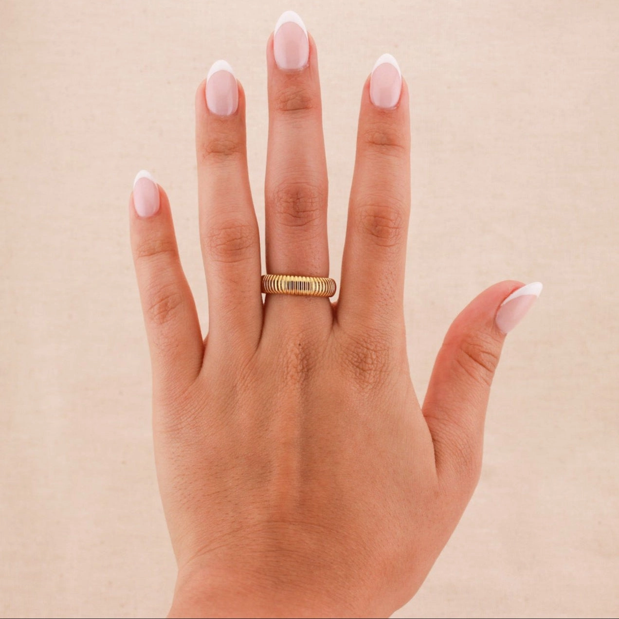 Chic Present ADDISON STRETCH SNAKE BAND RING