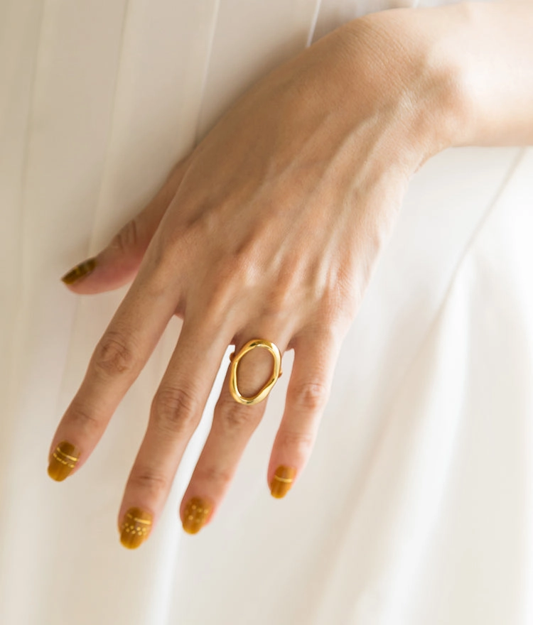 Affordable Emblem Limited Edition Venus Abstract Oval Open Ring 18K Gold & Silver