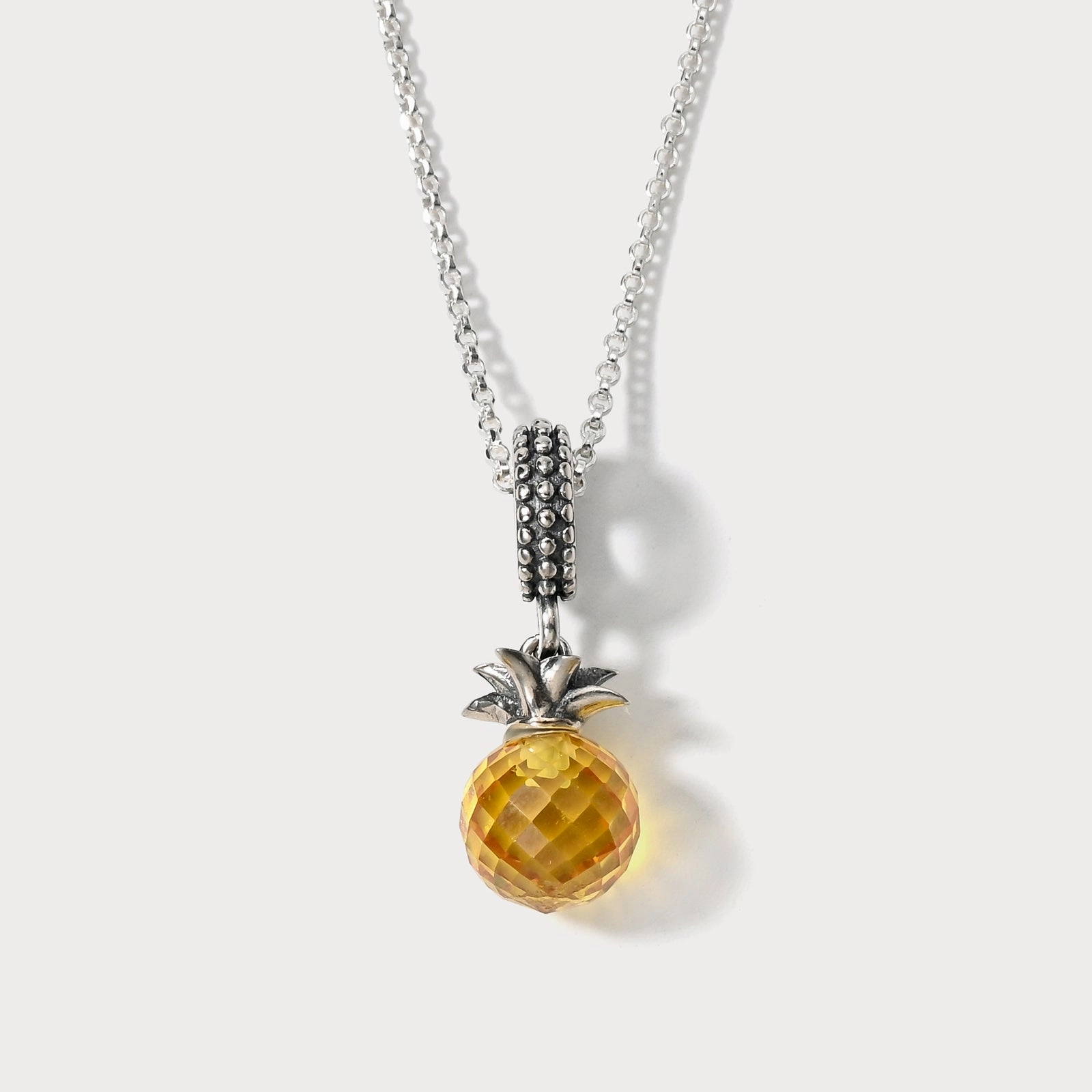 Casual Fit Chic Gifts Silver Pineapple Pendant Necklace