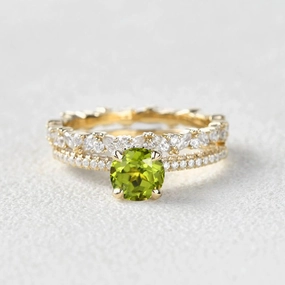 1.0ct Round Peridot Cluster Vintage Gold Ring Set 2pcs Natural Sparkle Vibrant Sparkle