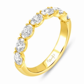 Timeless Collection Straight Round Wedding Ring Designer Embellishment Luxurious Item