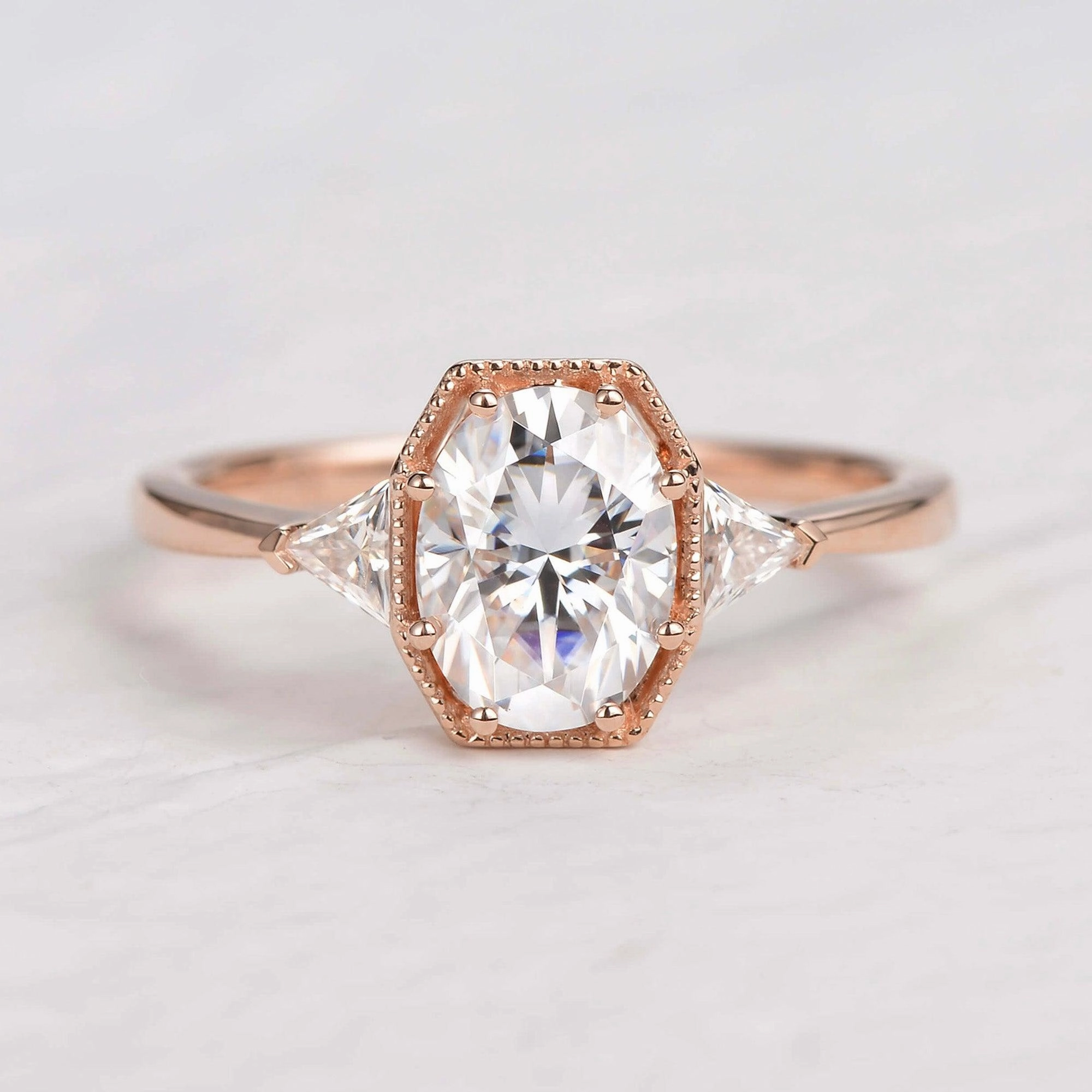 Wedding Style 1.5ct Geometric Moissanite Three-stone Vintage Ring