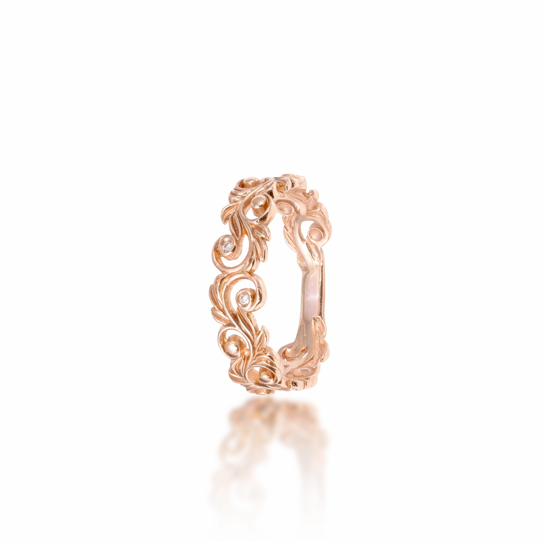 Gentle Design Living Heirloom Ring in Rose Gold with Diamonds - 6mm