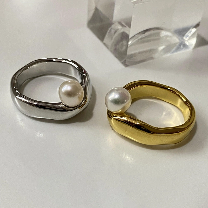 Unique Craft Just a Pearl S925 Silver / Gold Band Ring | Upward Facing Freshwater Pearl Curved Ring