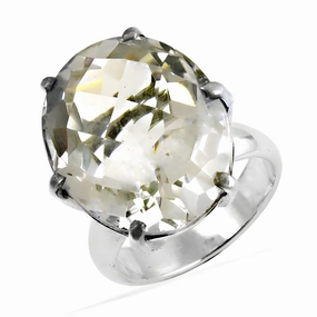 Stunning 925 Silver Ring with Charming Cubic Zirconia Gemstone Traditional Bauble Designer Piece