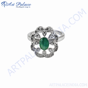 HighEnd Memento Stunning CZ Dyed Emerald Silver Ring - Elegant Jewelry for Every Occasion
