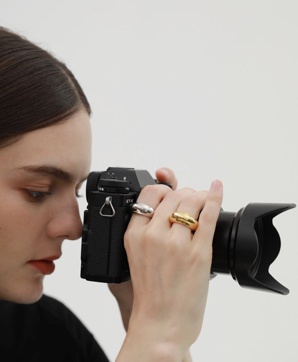 Understated Glimmer Martha Swim Ring Bubble Ring 18K Gold / Silver