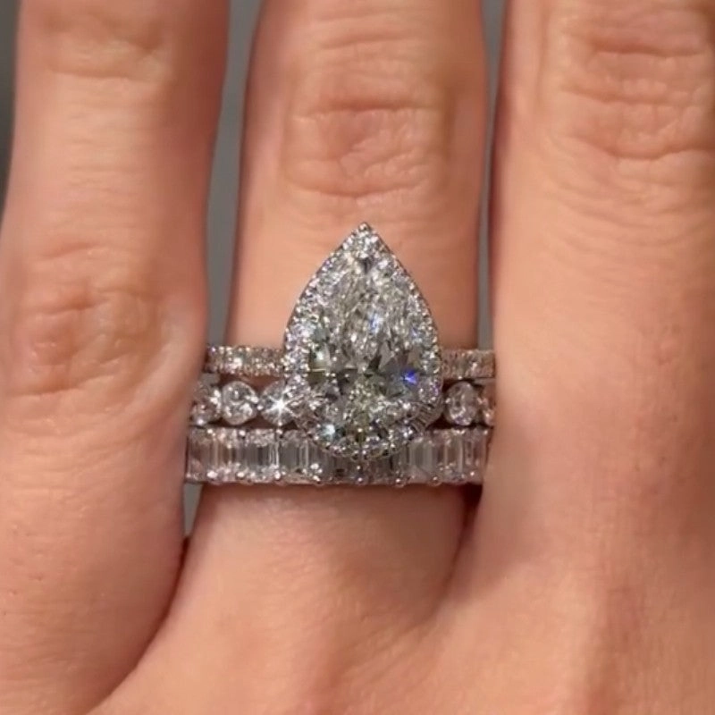 3PC 2.2Ct Pear Cut Halo Wedding Rings With Classic Wedding Bands Trend Forward