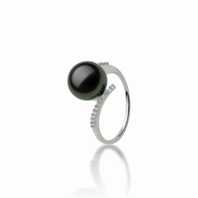 Fashionable Ornament Custom Token Tahitian Black Pearl Ring in White Gold with Diamonds - 10-11mm