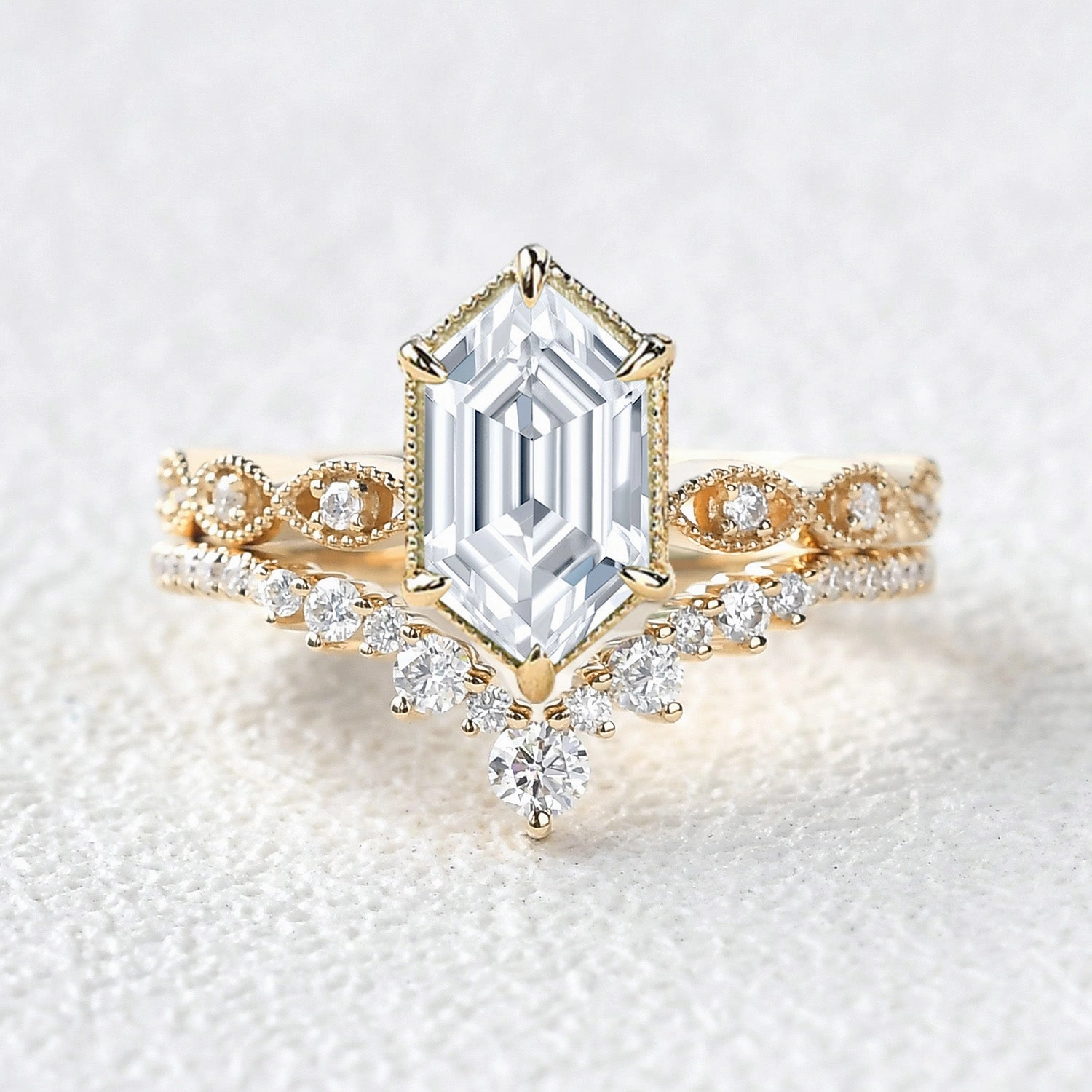 Charming Features Unique Features Victorian Vintage Long Hexagon Moissanite Ring Set 2pcs