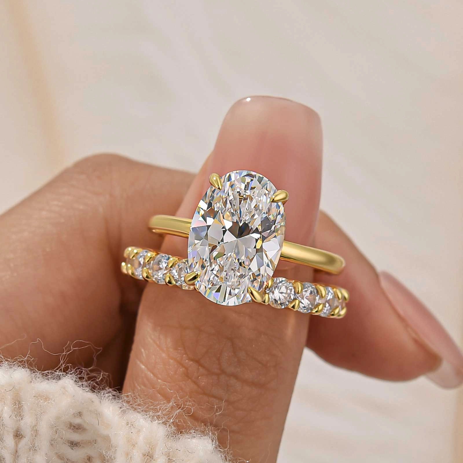 Timeless Treasures 4.5Ct Solitaire Oval Cut Wedding Ring For Her With Classic Wedding Band