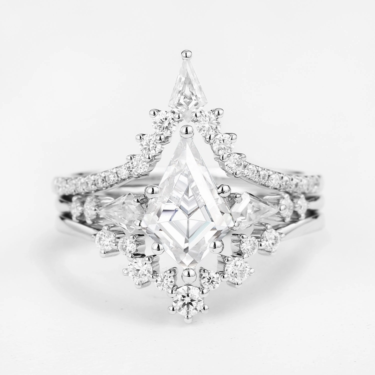 Mixed Metals Minimal Mood Twin Flames - Kite Cut Moissanite Engagement Ring Set 3pcs - Tyler