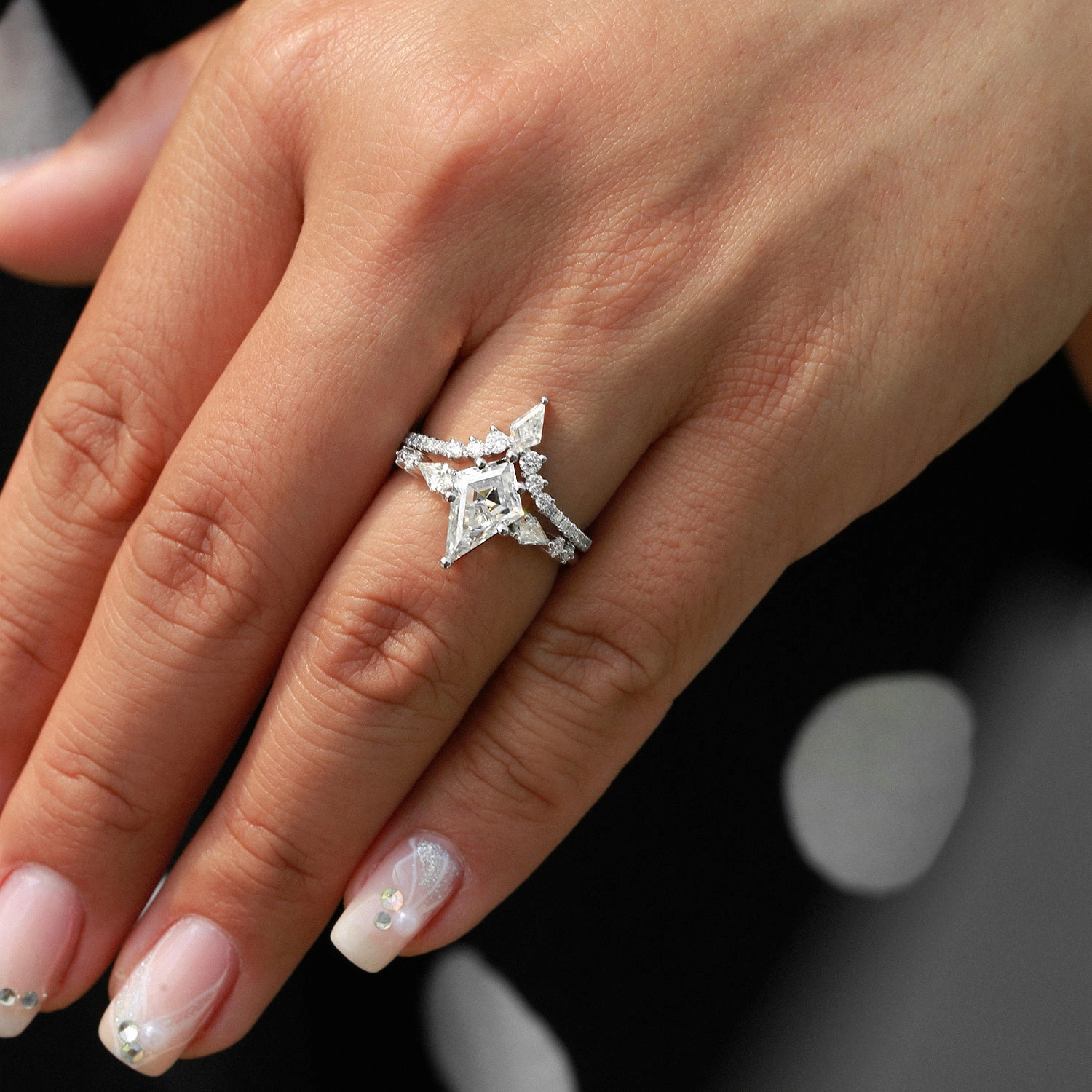 Dusk Mood Elegant Shine Twin Flames - Women Kite Moissanite Wedding Ring Sets 2pcs