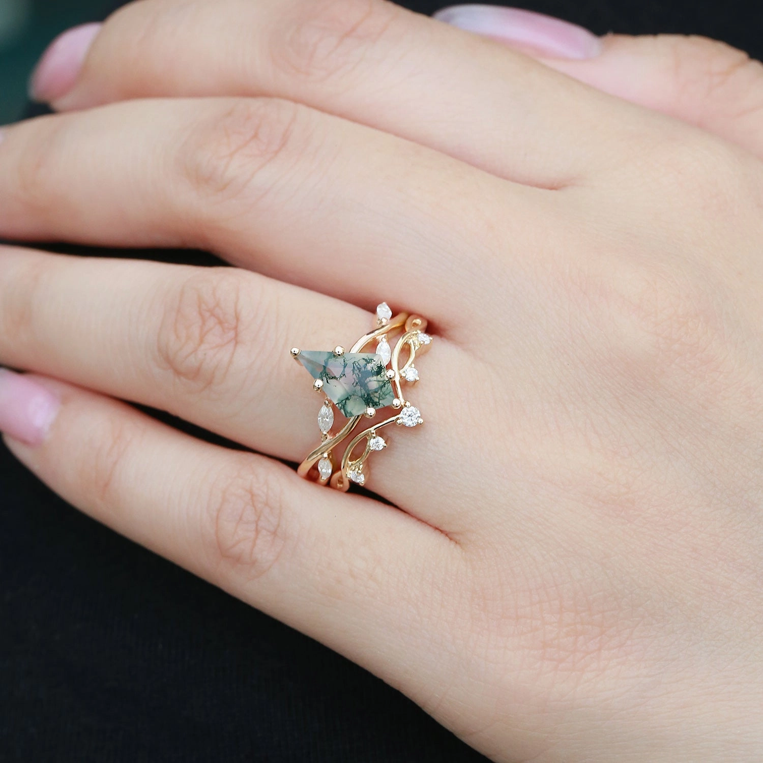 Graceful Craft Chic Duo Unique Kite Cut Moss Agate Infinity Engagement Ring Sets 2pcs