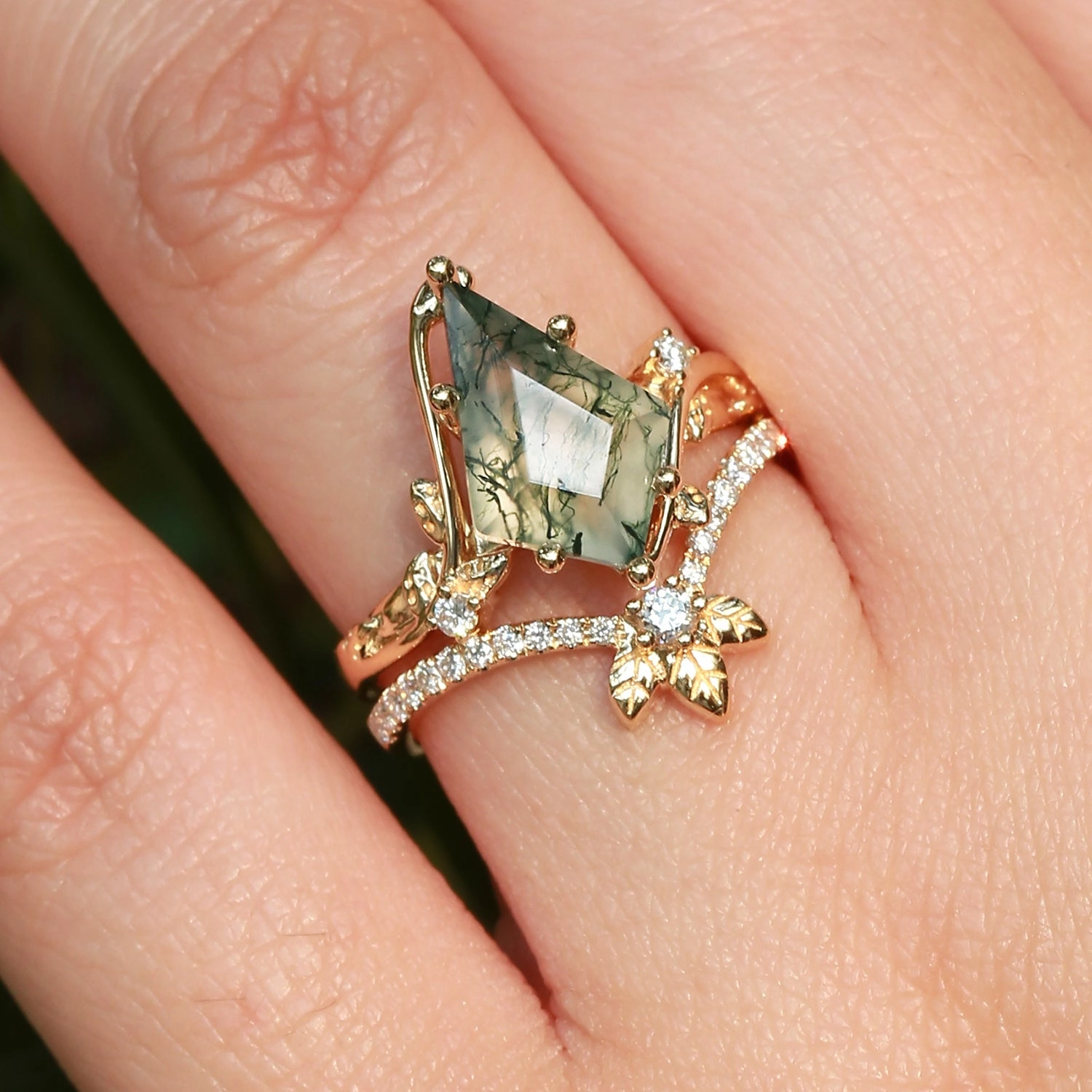 Vibrant Feel Unique Moss Agate Three Leaves Engagement Ring Set 2pcs - Ella