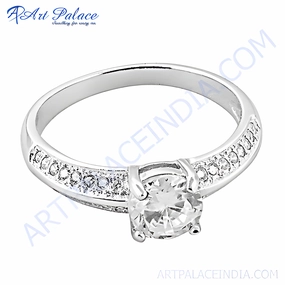 Elegant 925 Silver Ring with Delicate Cubic Zirconia Gemstone Traditional Design